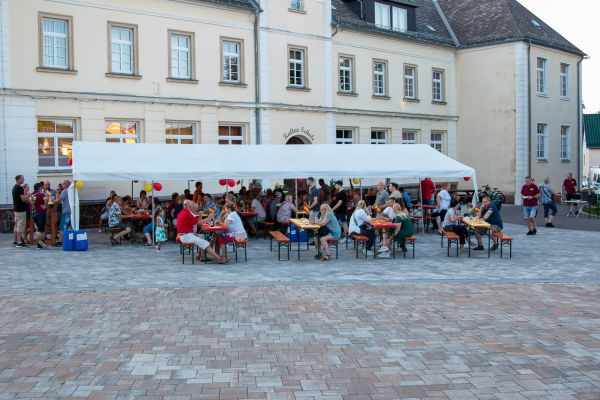 sommerfest-2024-1098B3F44CC-CFDE-4D13-1371-3C774288772A.jpg