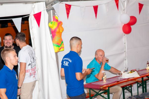 sommerfest25sa-387128D5CCD-3E20-F432-237A-47631D2EFFC2.jpg