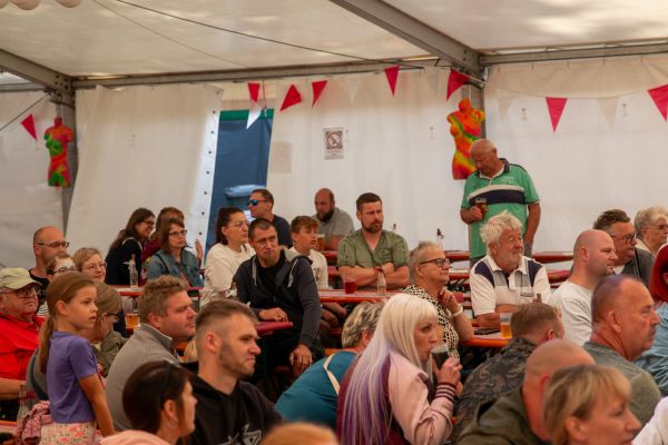 sommerfest25so-133A9A4B109-DD0C-B5BF-B1BA-C959149B7184.jpg
