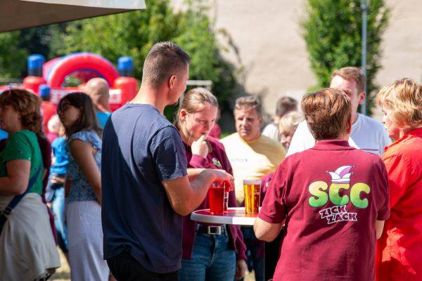 sommerfest25so-42400B614B6-A271-DF07-74AC-FB763B19F4C9.jpg
