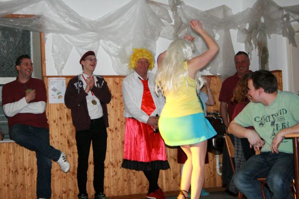 weiberfasching-2012-197DFB938AB-88D8-2C63-6F15-CCC1FDFC815D.jpg