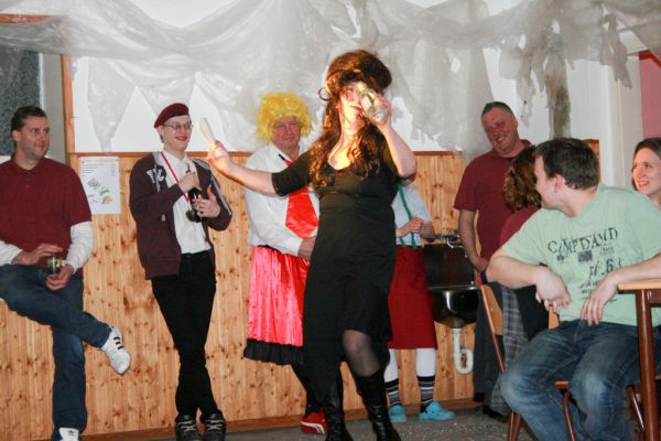 weiberfasching-2012-2057AA11892-83BE-5AEB-89A9-B1BDAC9DDE0A.jpg