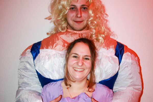 weiberfasching-2012-2581C8F79C3-CD33-9837-CE09-7D84254EA364.jpg