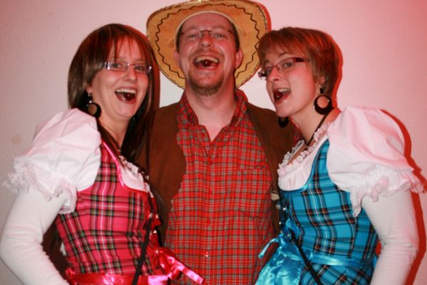 weiberfasching-2012-264AA1BD192-064F-AA52-6AD1-BB6C3C2BA40A.jpg