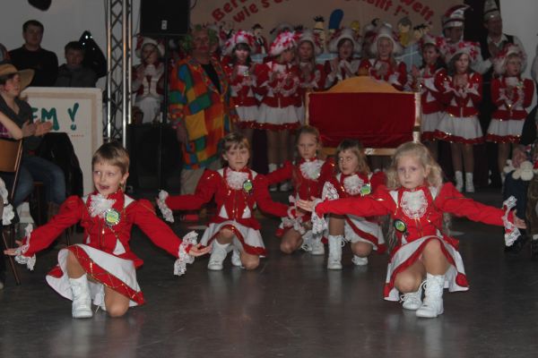 kinderfasching-2013-1460C9BFC90-1531-5878-CCA4-F4C9B1095493.jpg