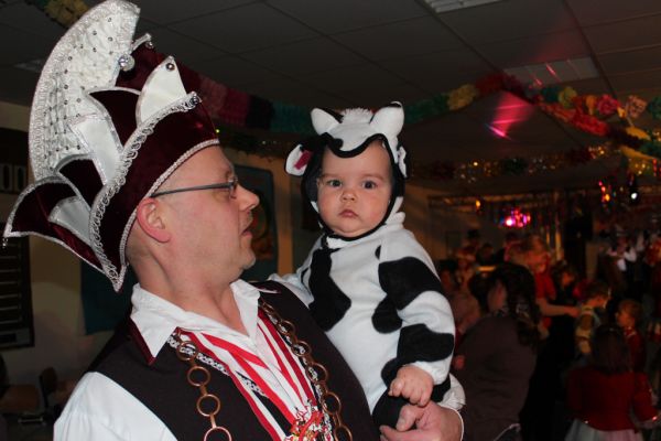 kinderfasching-2013-151F5E1B89A-A84D-9158-FC22-F0F755445047.jpg