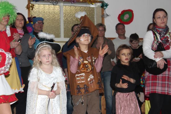 kinderfasching-2013-1855FF38F53-DC9F-1D9C-0644-F377919DCF14.jpg