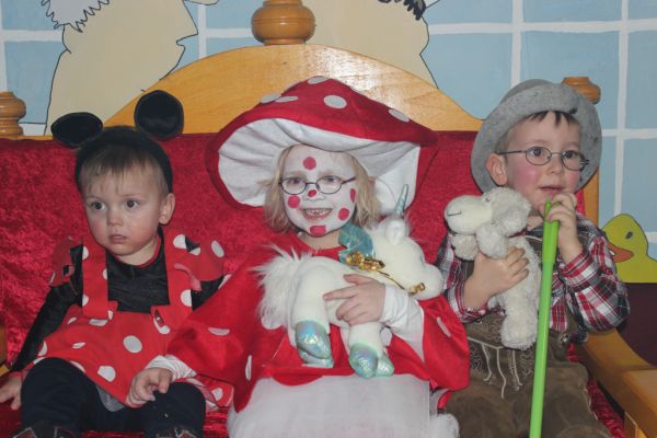 kinderfasching-2013-284798B40BA-A667-9F59-3D37-9F14AC12FAAA.jpg