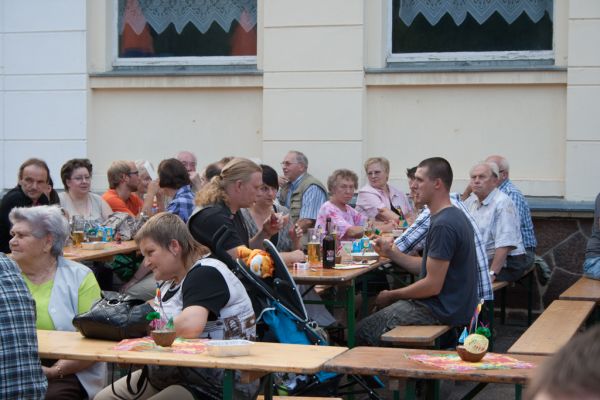 sommerfest-2013-127849043B4-51B7-9BC5-7F36-029D2C1B1322.jpg