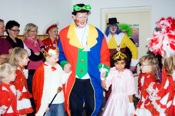 kinderfasching-2014-1172DEAD914-454D-7400-36D4-7904A2CAE44E.jpg