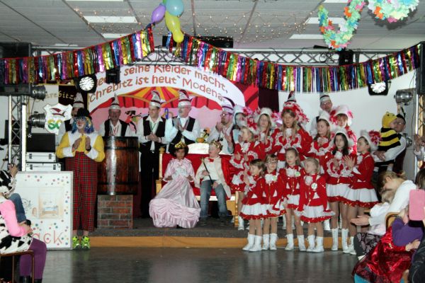 kinderfasching-2014-118F4B6A90F-A1A6-7F8E-A976-84EB5110B3B8.jpg