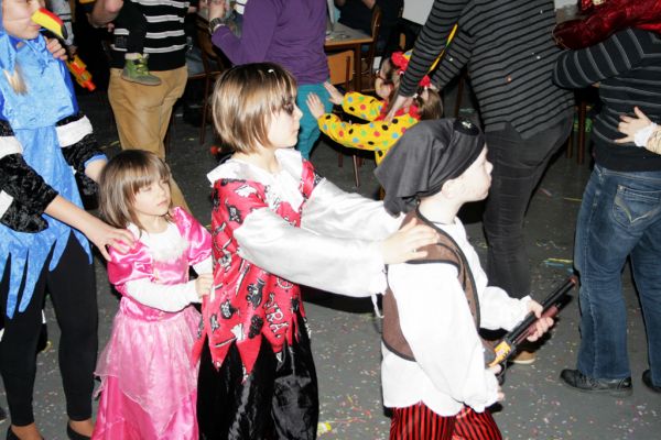 kinderfasching-2014-196513741D3-439F-9698-0244-62027F229926.jpg